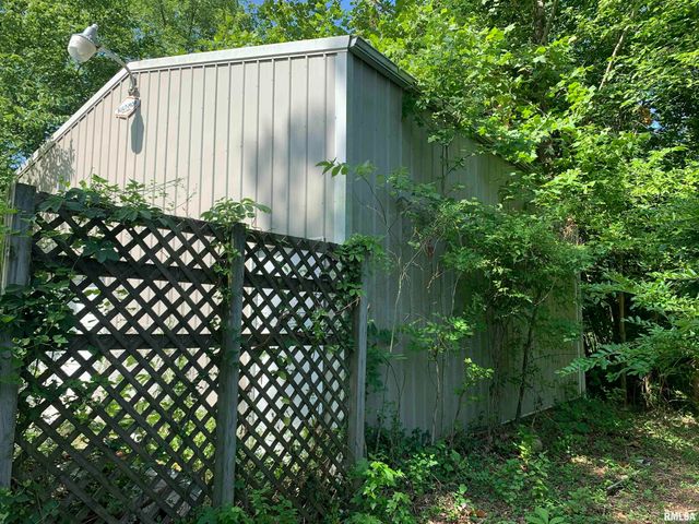 5281-5287 Country Club Road 2, Murphysboro, IL 62966