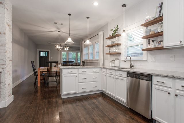 4826 Pershing Avenue, Fort Worth, TX 76107