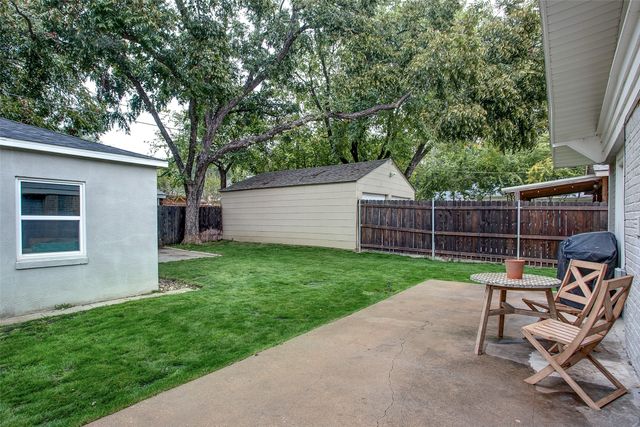 4826 Pershing Avenue, Fort Worth, TX 76107