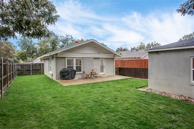 4826 Pershing Avenue, Fort Worth, TX 76107