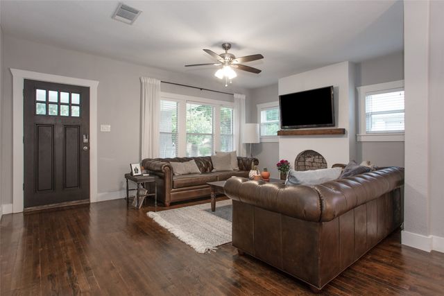 4826 Pershing Avenue, Fort Worth, TX 76107