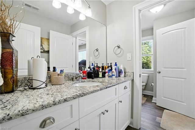 112 North 11th ST, Suffolk, VA 23434