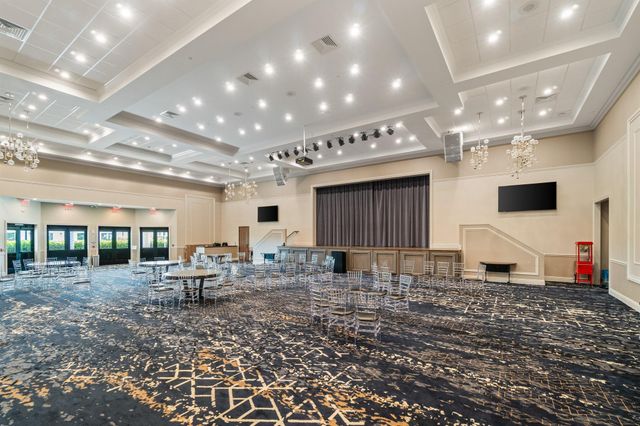 8034 Bellafiore Way, Boynton Beach, FL 33472