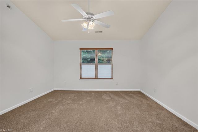 3034 Desmond Woods Drive, Greensboro, NC 27405