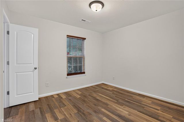 3034 Desmond Woods Drive, Greensboro, NC 27405
