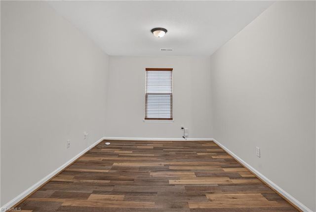 3034 Desmond Woods Drive, Greensboro, NC 27405