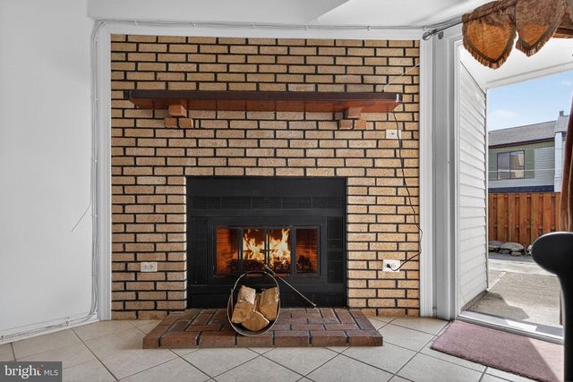 2108 MAGER DR, Herndon, VA 20170