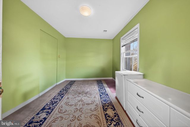 2108 MAGER DR, Herndon, VA 20170