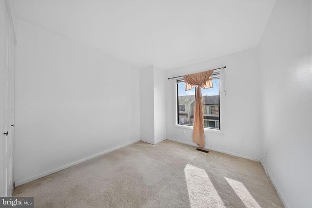 2108 MAGER DR, Herndon, VA 20170