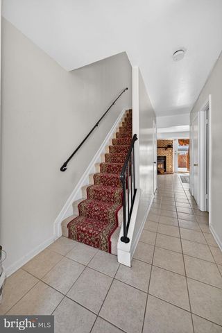 2108 MAGER DR, Herndon, VA 20170