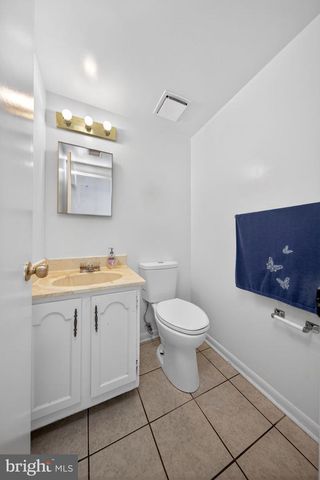 2108 MAGER DR, Herndon, VA 20170