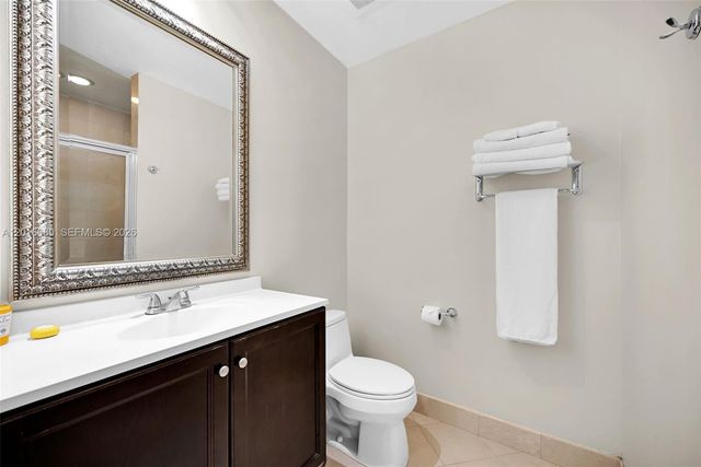 100 S Pointe Dr 801, Miami Beach, FL 33139