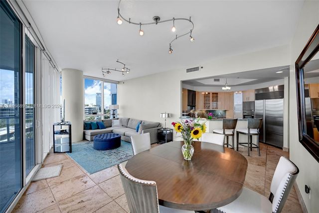 100 S Pointe Dr 801, Miami Beach, FL 33139