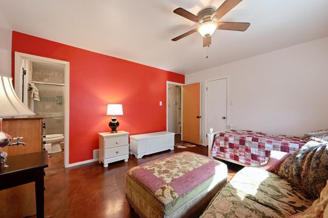 4711 Fieldstone DR, Austin, TX 78735