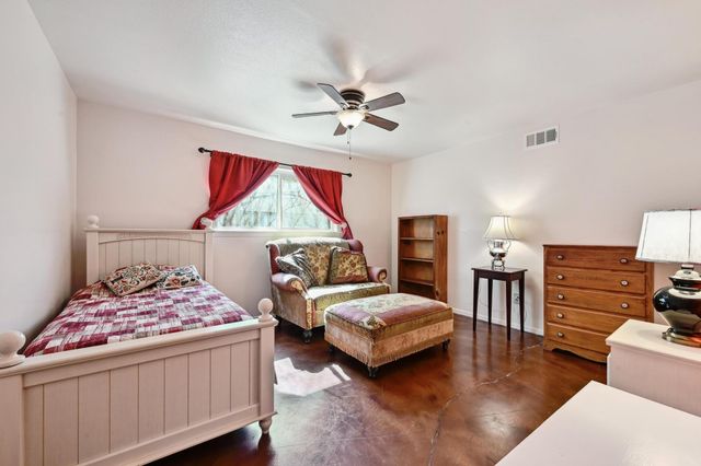 4711 Fieldstone DR, Austin, TX 78735