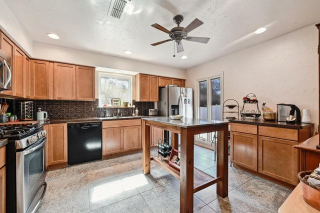 4711 Fieldstone DR, Austin, TX 78735
