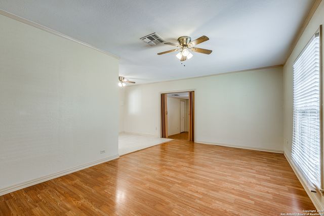 322 BYRNES DR, San Antonio, TX 78209