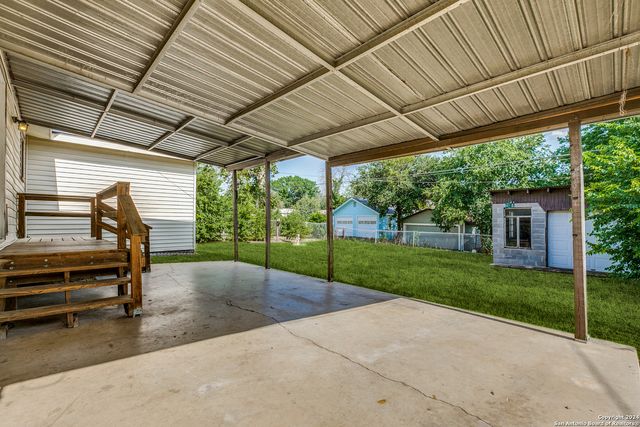 322 BYRNES DR, San Antonio, TX 78209