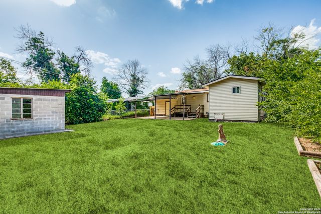 322 BYRNES DR, San Antonio, TX 78209