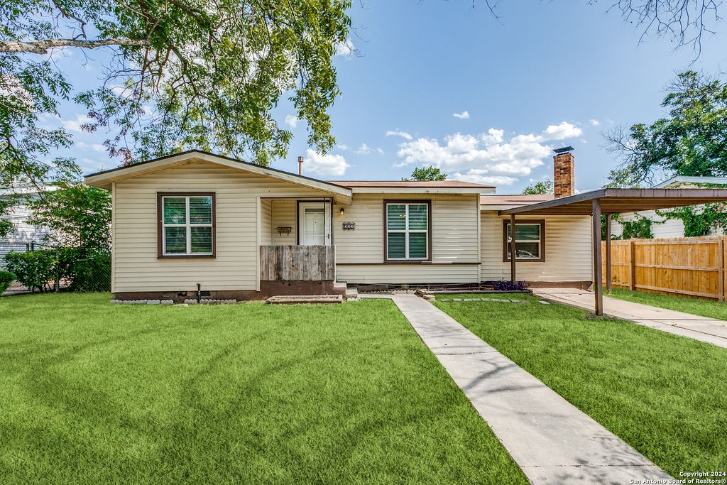 322 BYRNES DR, San Antonio, TX 78209