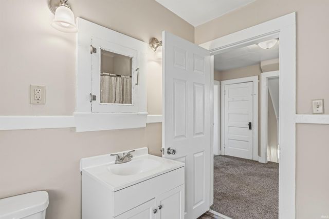 804 Kinnaird Avenue, Fort Wayne, IN 46807