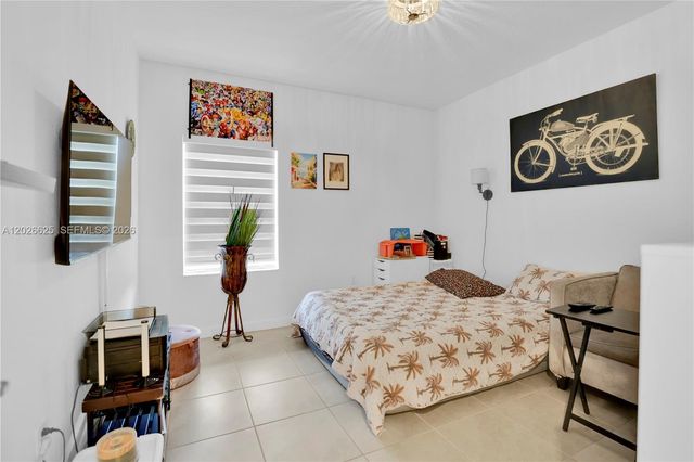 21460 SW 127th Place, Miami, FL 33177