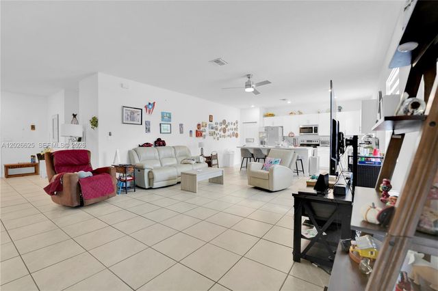 21460 SW 127th Place, Miami, FL 33177