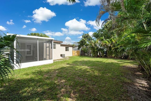 7532 Farragut St 0, Hollywood, FL 33024