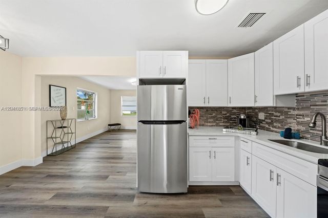 7532 Farragut St 0, Hollywood, FL 33024