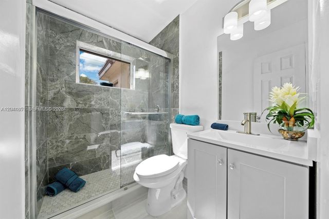 7532 Farragut St 0, Hollywood, FL 33024