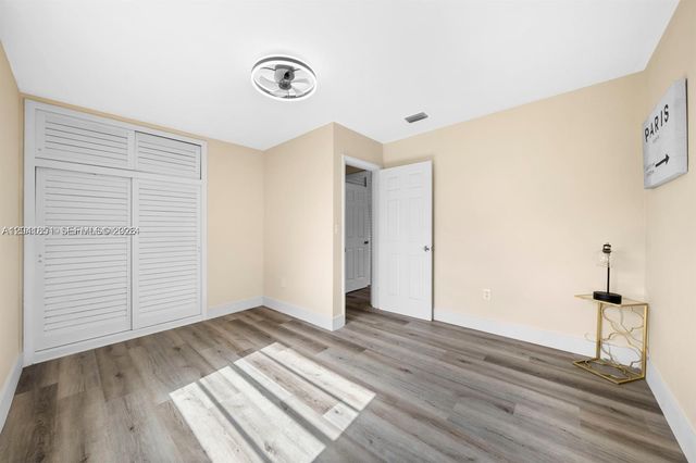7532 Farragut St 0, Hollywood, FL 33024