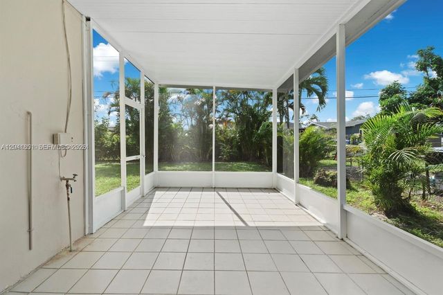 7532 Farragut St 0, Hollywood, FL 33024
