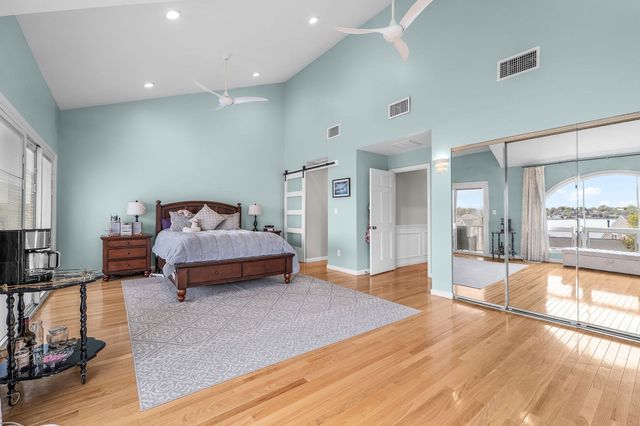 7 Whaler Ln Unit 7, Quincy, MA 02171