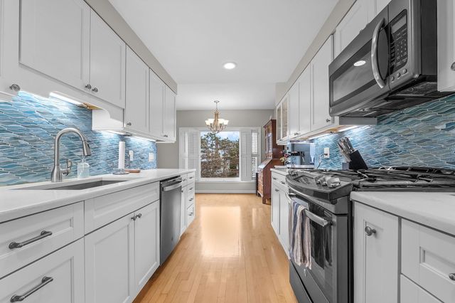 7 Whaler Ln Unit 7, Quincy, MA 02171