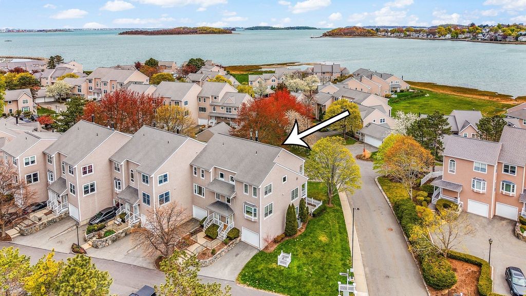 7 Whaler Ln Unit 7, Quincy, MA 02171