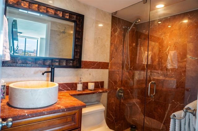 3300 NE 192nd Street 1612, Aventura, FL 33180