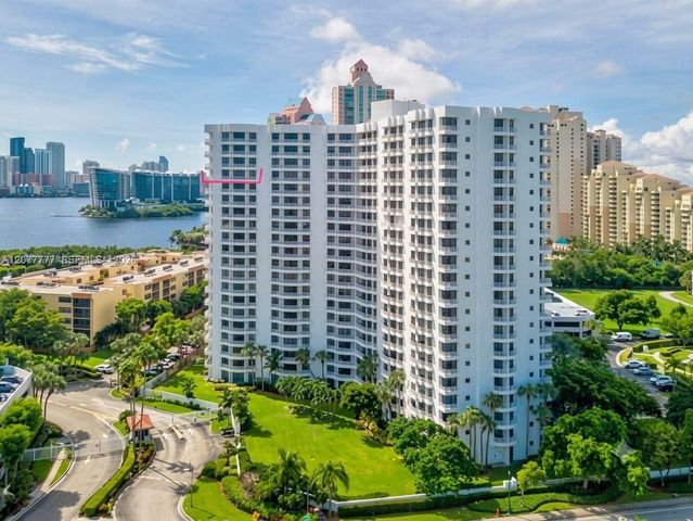3300 NE 192nd Street 1612, Aventura, FL 33180