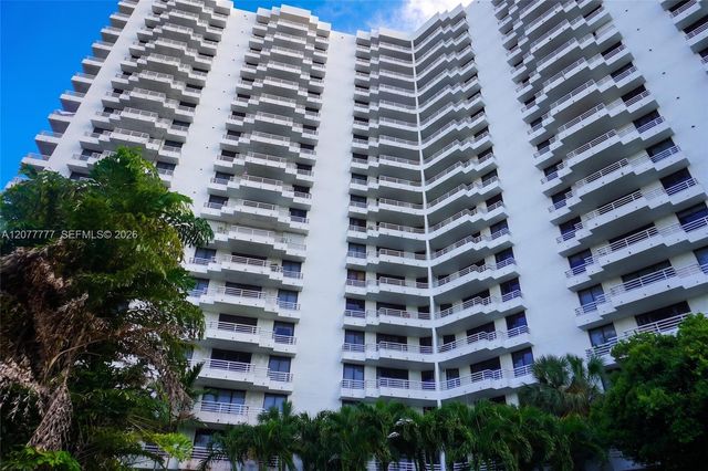 3300 NE 192nd Street 1612, Aventura, FL 33180