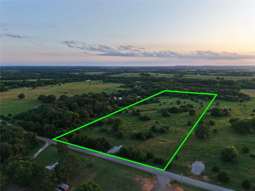 0002 E 1630 Road 2, Elmore City, OK 73433