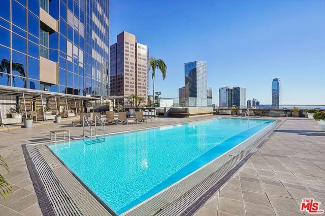 1100 Wilshire Boulevard 2209, Los Angeles, CA 90017