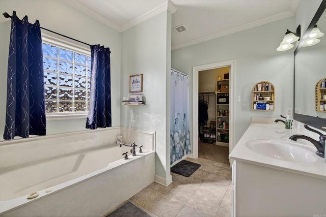 133 Lakeland Drive, Cabot, AR 72023