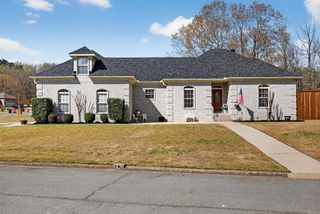 133 Lakeland Drive, Cabot, AR 72023