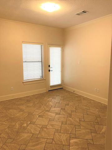 2210 Bellefontaine Street C, Houston, TX 77030