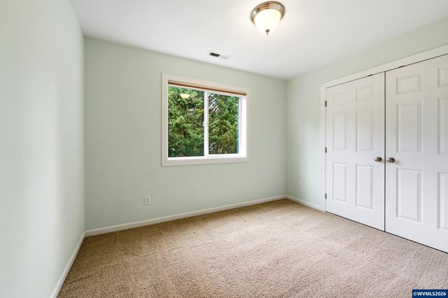 1160 31st Ct NW, Salem, OR 97304