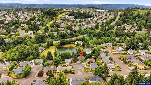 1160 31st Ct NW, Salem, OR 97304