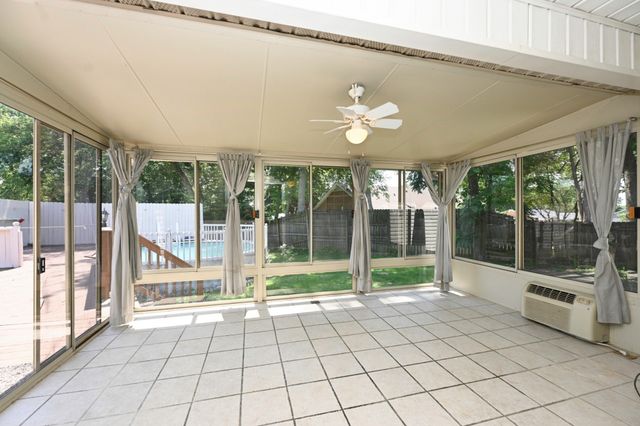 621 Kingsway Dr, Old Hickory, TN 37138