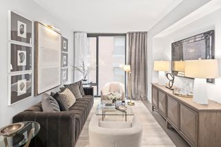 55 Lagrange St 1006, Boston, MA 02116