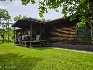 4427 Main St, Sneedville, TN 37869