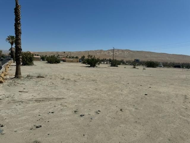 28360 Avenida La Vista, Cathedral City, CA 92234