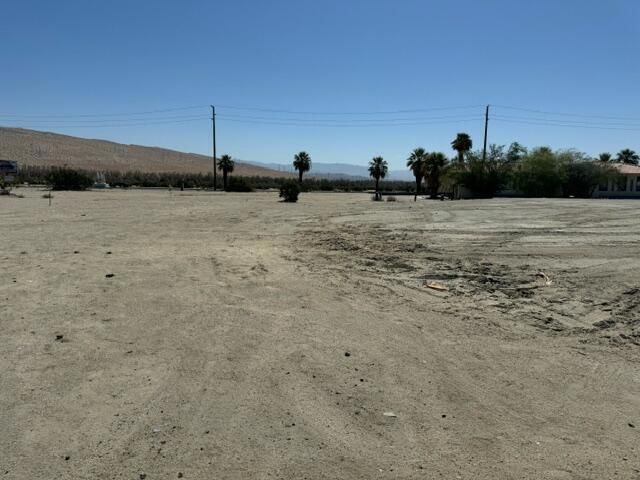 28360 Avenida La Vista, Cathedral City, CA 92234